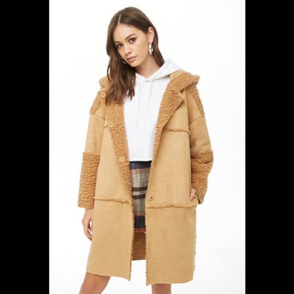 NWOT! LAST CHANCE! Hide Fall/ Winter Coat🍁